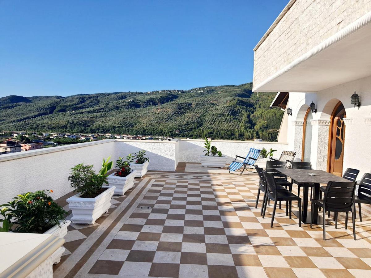 Magnolia Luxury Penthouse Apartment Берат Екстериор снимка