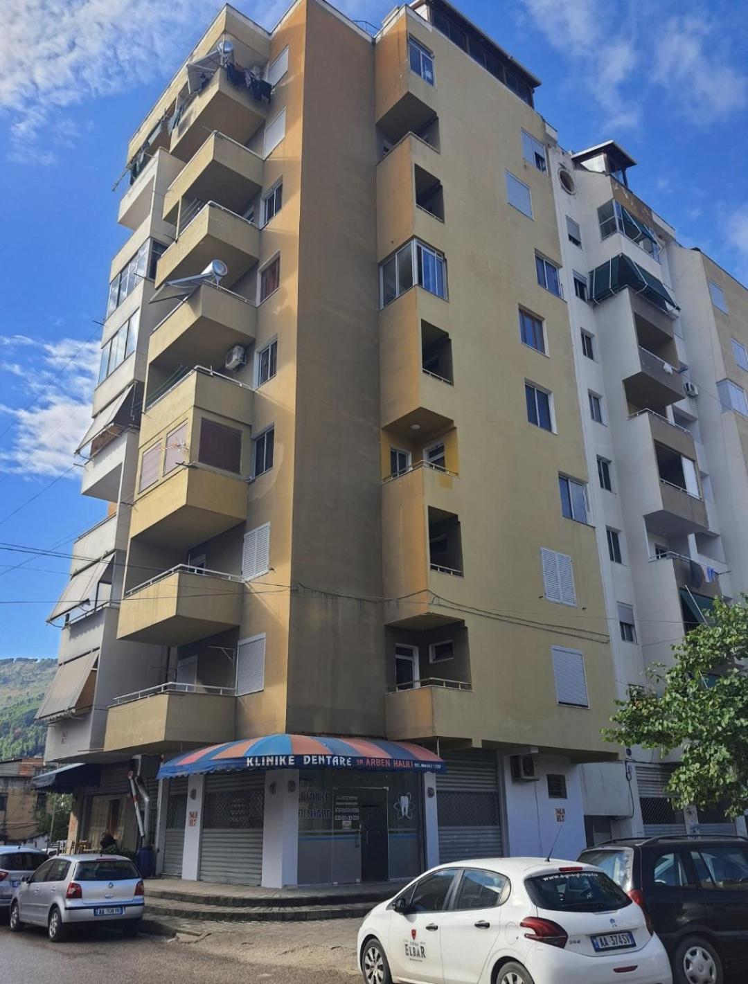 Magnolia Luxury Penthouse Apartment Берат Екстериор снимка